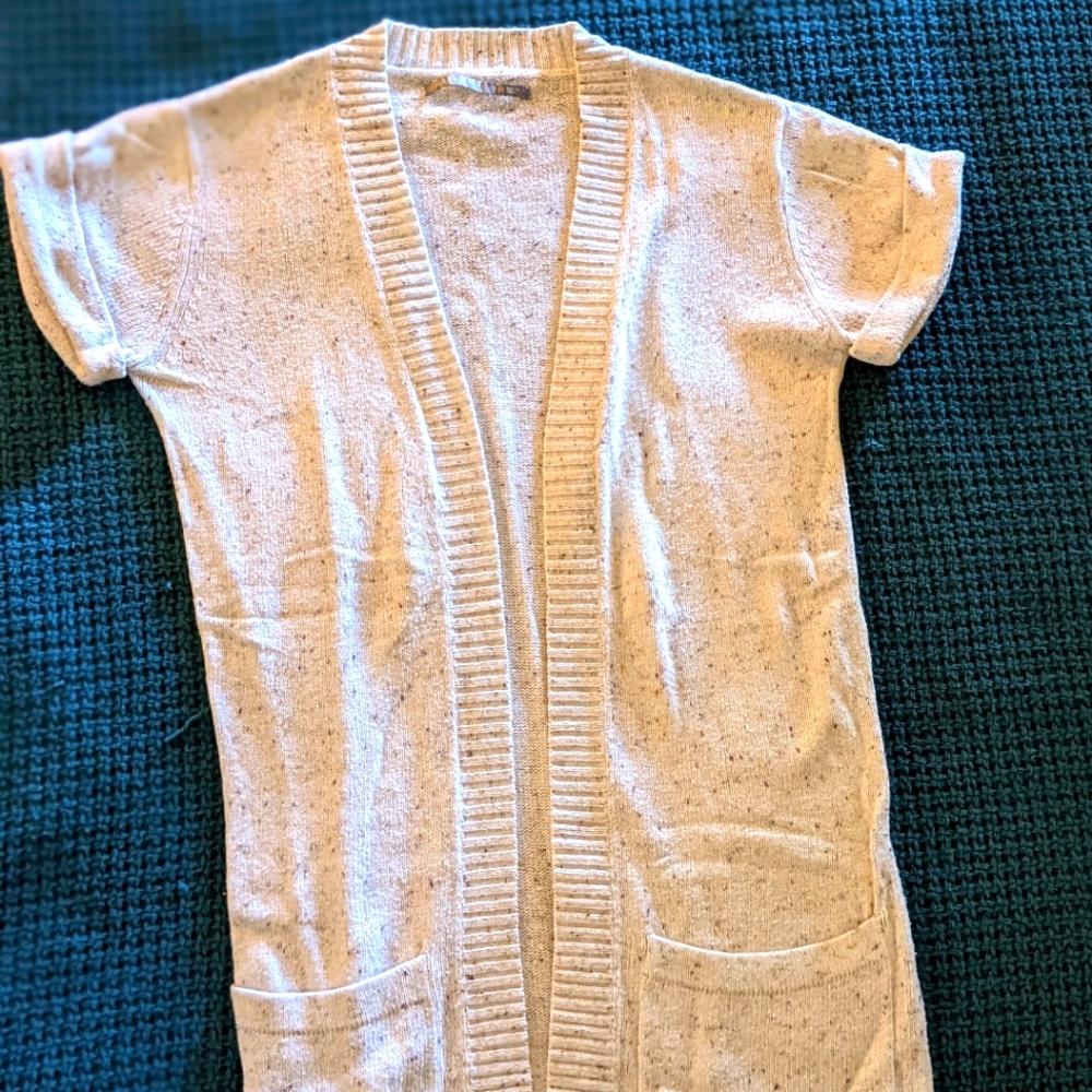 Rubbish cream cardigan